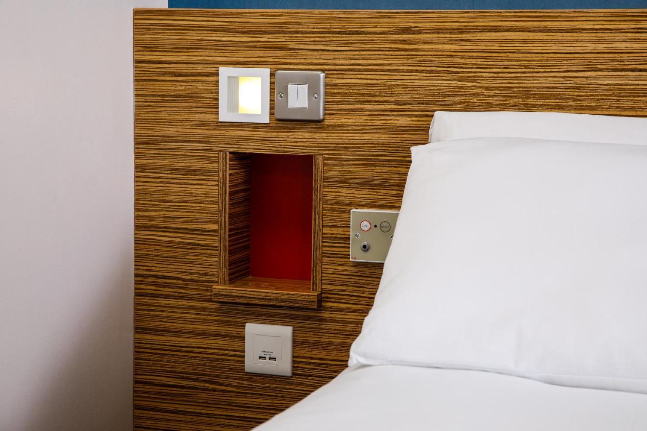 Birchanger Ibis Budget Stansted Bishops Stortford מראה חיצוני תמונה